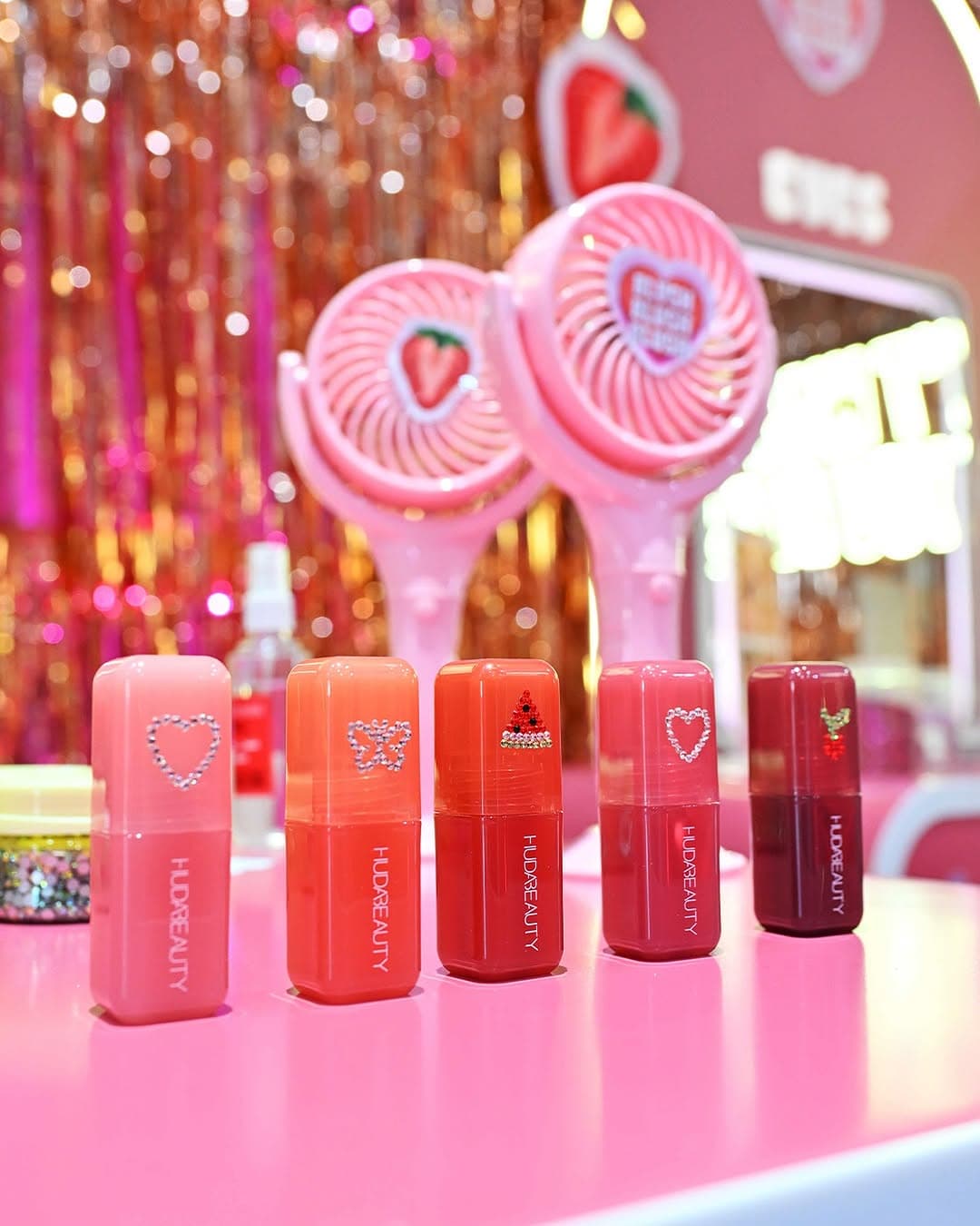 Huda Beauty Active Image